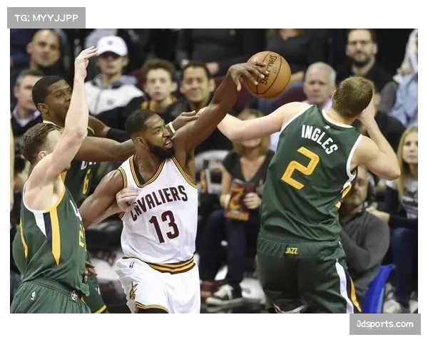 阿贾克斯控球体系遭遇挑战 进攻效率下滑制约排名